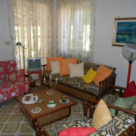 Palmisani Villa *